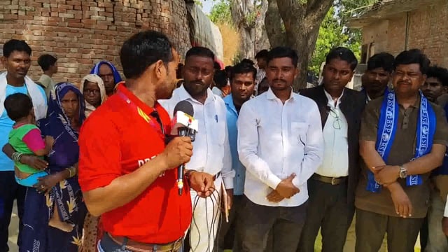 बिहार ब्लॉक अंतर्गत ग्राम सभा उमरा पट्टी अंबेडकर नगर में बीएसपी जिला अध्यक्ष सुशील गौतम की अगुवाई में की गई कैडर मीटिंग