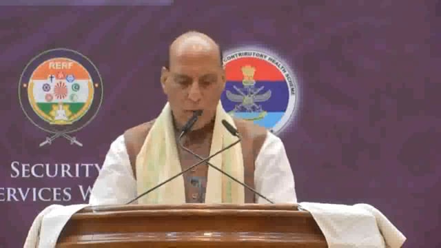 “एक सैनिक के लिए मानसिक शक्ति भी शारीरिक शक्ति जितनी ही महत्वपूर्ण है” – राजनाथ सिंह#politics