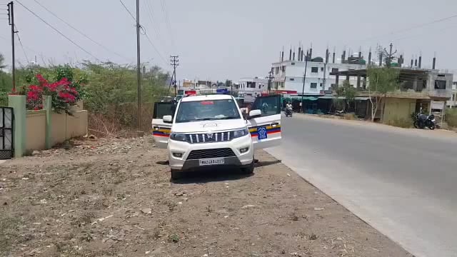 कासीमपुरा येथे जादूटोणा प्रकरणाचा पोलीस निरीक्षक दिलीप गाडे यांनी केला पंचनामा