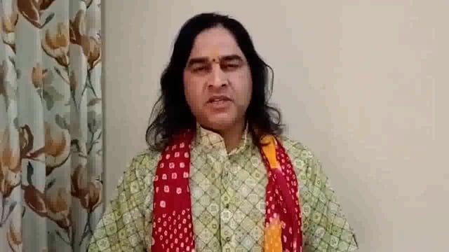 जम्मू-कश्मीर के पहलगाम में हुए आतंकी हमले को लेकर देशभर में रोष व्याप्त है। इसी क्रम में आध्यात्मिक गुरु देवकीनंदन ठाकुर ने भी हमले की कड़े शब्दों में निंदा करते हुए एक सख्त संदेश दिया है।
देवकीनंदन ठाकुर ने कहा:
