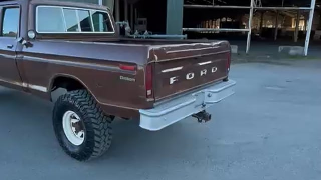 1975 Ford F-250 Custom Crew Cab Highboy
