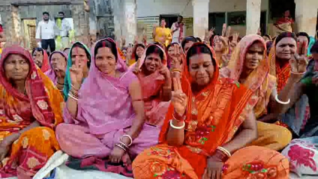 जिले के 11 प्रखंडों में कुल 28 ग्राम संगठनों में महिला संवाद कार्यक्रमों का किया गया आयोजन