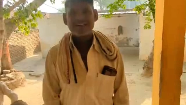 मथुरा के लक्ष्मी नगर स्थित गांव देहरुआ में कुछ मुस्लिम समुदाय के लोगों ने हिंदू धर्म परिवर्तन किया