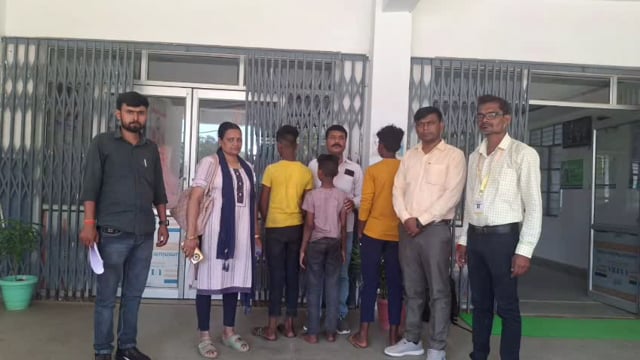 धावा दल ने तीन बाल श्रमिक को कराया मुक्त 