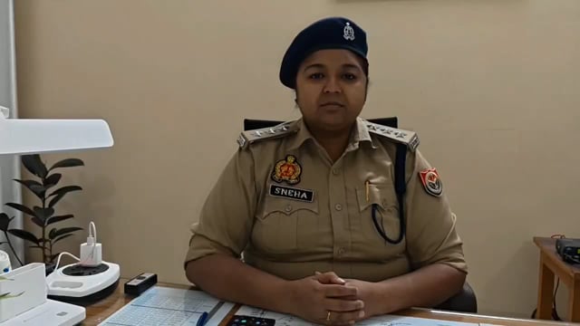 झांसी में अवैध रुप से अर्जित अचल सम्पत्ति (भूमि) अनुमानित कीमत मूल्य 7,02,500/- रू0 को कुर्क की गई