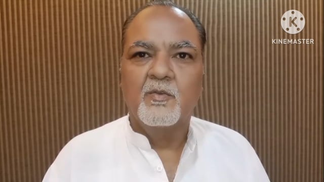 नगर निगम की भर लापरवाही बिजली घर पर शिवाजी मार्केट में नजर आई