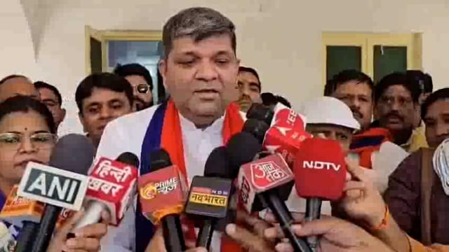 झांसी पहुंचे मंत्री आशीष पटेल ने पहलगाम आतंकी हमले की निंदा