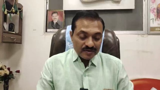 जिला पंचायत अध्यक्ष राजेश मसाला नेदिब्यांगकी पुत्री की शादी केलिए 51000रू दिएनौकन्या की शादी का लिया है ब्रत