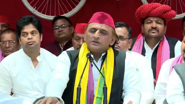 समाजवादी पार्टी के प्रमुख अखिलेश यादव ने एक अहम बयान में कहा है कि, 