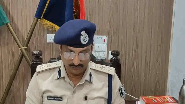 25000 के इनामी अपराधी शेख बरकत को बगहा पुलिस ने तमिलनाडु से किया गिरफ्तार