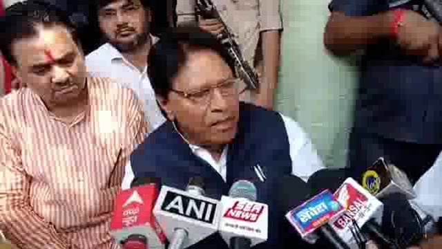 आगरा, उत्तर प्रदेश: फतेहाबाद थाना क्षेत्र की विजयनगर कॉलोनी में एक 8 साल के मासूम के अपहरण का मामला सामने आया है। बच्चा दो दिन पहले घर के बाहर खेलते समय अचानक लापता हो गया था, जिसके बाद से परिजनों में भारी चिंता और इलाके में तनाव का माहौल है।#crime