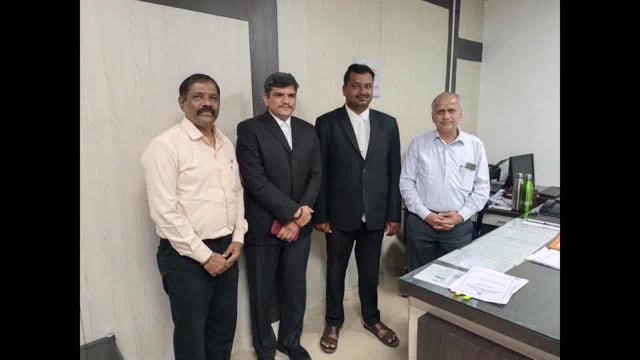 बँकेच्या मनमालीला सहकार आयुक्त निबंधक सहकारी संस्थाची चपराक कर्ज वसुली करता गोठवलेलं खातं खुलं करण्याचा आदेश 