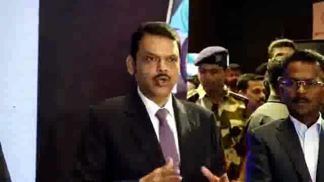 Waves 2025 सम्मेलन के मुंबई में आयोजन पर प्रसन्नता जताते हुए कहा कि यह राज्य के लिए सम्मान और अवसर का प्रतीक है। उन्होंने बताया कि इस कार्यक्रम के दौरान महाराष्ट्र सरकार ने कई महत्वपूर्ण समझौता ज्ञापनों (MoUs) पर हस्ताक्षर किए हैं।
मुख्यमंत्री ने कहा#politics