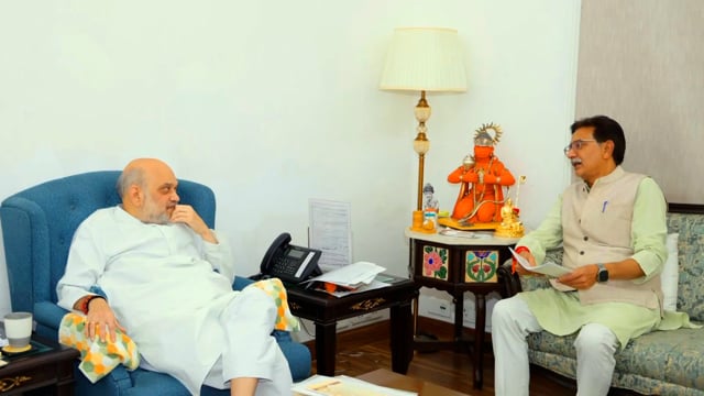 झांसी ललितपुर सांसद अनुराग शर्मा ने गृह मंत्री से भेंट में बुंदेली भाषा, किसानों की आय बढ़ाने और जनजातीय अधिकारों की गूंज