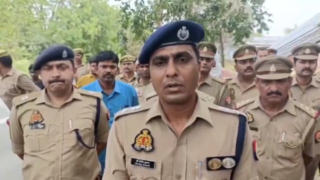 जमीनी विवाद मे युवक की गोली मारकर हत्या,एक महिला की हालत नाजुक

एसपी डॉ अनिल कुमार की बाइट