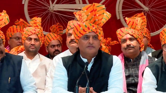 समाजवादी पार्टी के राष्ट्रीय अध्यक्ष अखिलेश यादव ने हाल ही में एक बयान दिया जिसमें उन्होंने कहा, 