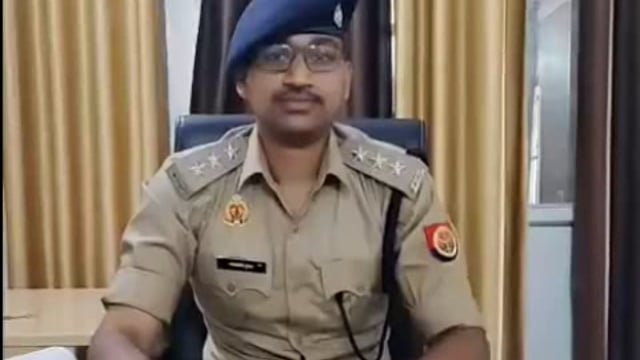 पुलिस और सर्विलांस पूर्वी की संयुक्त टीम ने लूट की घटनाओं को अंजाम देने वाले दो लुटेरे किए गिरफ्तार,