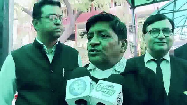 आगरा दीवानी में हर्ष उल्लास के साथ जिला जज का भव्य स्वागत किया गया