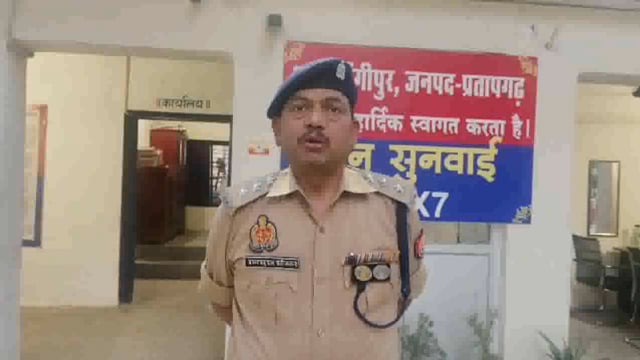 *थाना लालगंज पुलिस द्वारा थाना उदयपुर पुलिस के सहयोग से  25000/- रूपये का ईनामियां अभियुक्त को थाना क्षेत्रान्तर्गत राजे