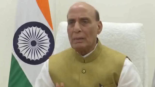 भारत की सेनाओं की धमक उस रावलपिंडी तक सुनी गई जहां पाकिस्तानी फौज का हेडक्वार्टर मौजूद है। - Rajnath Singh #war