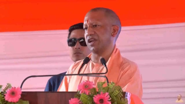 उत्तर प्रदेश के मुख्यमंत्री योगी आदित्यनाथ ने कहा कि 