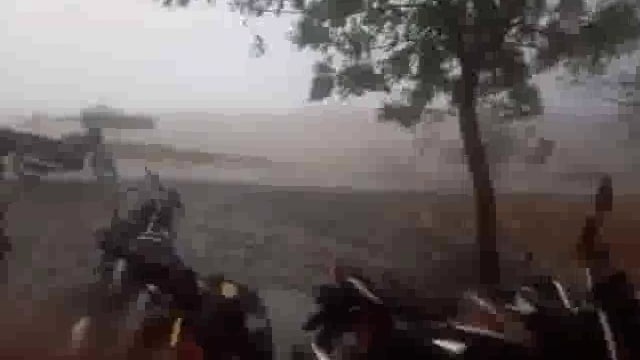 उदगीर तालुक्यात ठीक ठिकाणी वादळी वाऱ्यासह पाऊस,नागरिकांना उकाड्यापासून दिलासा