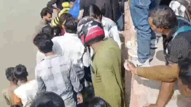 रुड़की! CBSC बोर्ड का परिणाम आने पर फैल हुई छात्रा ने गंगनहर में लगाई छलांग! वीडियो वायरल!