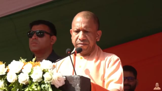 योगी आदित्यनाथ ने भारत की सेना के वीरता और पराक्रम को लेकर बड़ा बयान दिया। उन्होंने कहा, 