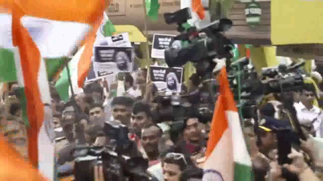 मुख्यमंत्री देवेंद्र फडणवीस ने मनाया 'ऑपरेशन सिंदूर' की सफलता का जश्न, भाजपा की तिरंगा यात्रा में हुए शामिल#war