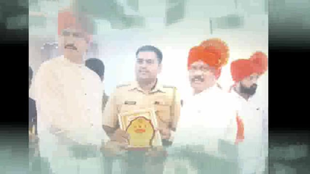 काळेवाडी चे मोहन बागल यांना होनाई न्यूज व शिवधनुष्य फाउंडेशन चा आदर्श समाजसेवक पुरस्कार 