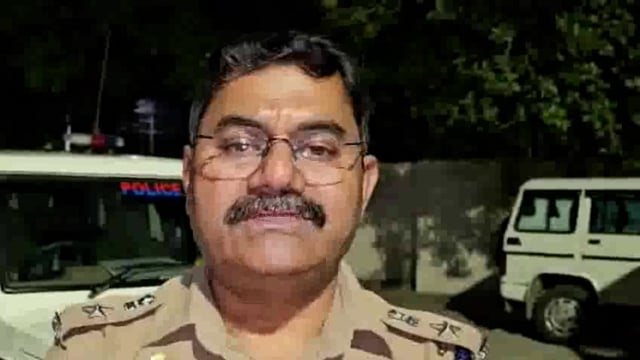 वृंदावन के एक रेस्टोरेंट में नाबालिक बच्ची के साथ की छेड़छाड़ पुलिस ने दी जानकारी