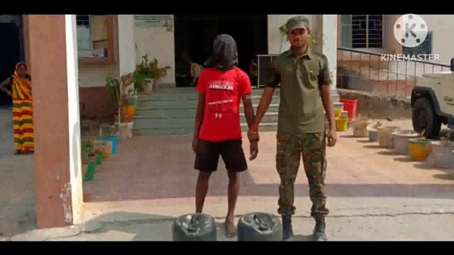 पुलिस ने 40 लीटर में हुआ शराब के साथ एक व्यक्ति को किया गिरफ्तार