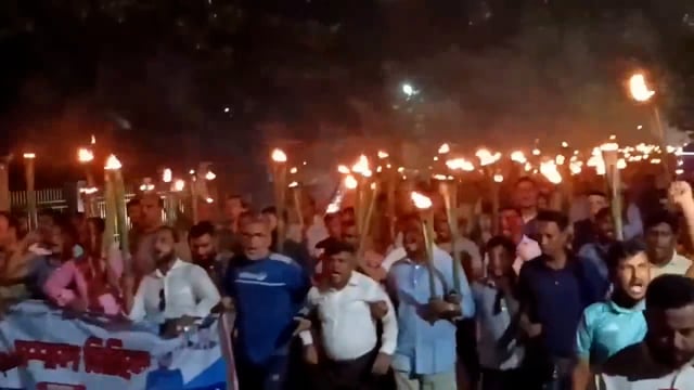 बांग्लादेश: डॉ. यूनुस शासन के खिलाफ विरोध प्रदर्शन, चटगांव बंदरगाह प्रबंधन के फैसले का विरोध#International