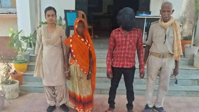 पुलिस ने 40 लीटर महुआ शराब के साथ दो लोगों को किया गिरफ्तार