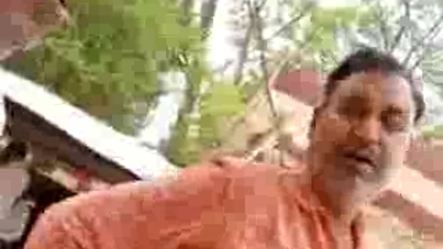 ▶️.....बाराबंकी-लेखपाल दीपचंद्र श्रीवास्तव का रिश्वत लेते वीडियो, तहसील परिसर में लेखपाल का रिश्वत लेते वीडियो 
800 रुपए लेते लेखपाल का वीडियो हुआ वायरल, सड़वा गांव के रमेश से लेखपाल ने रिश्वत ली, रामसनेहीघाट तहसील में तैनात है लेखपाल दीपचंद्र
#Barabanki @BarabankiD