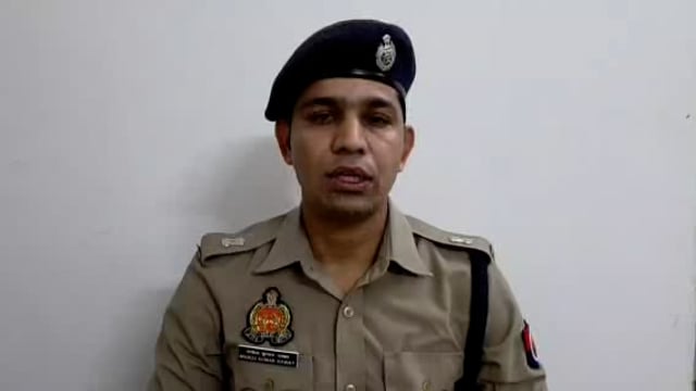 गोंडा। मिट्टी धंसने से 3 की मौत की खबर ने उत्तर प्रदेश के गोंडा जिले को झकझोर दिया है। जिले के छपिया थाना क्षेत्र में बु