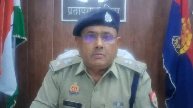 *जनपद प्रतापगढ़ के थाना संग्रामगढ़ पुलिस द्वारा गैंगस्टर एक्ट से संबंधित वांछित 02 अभियुक्तों को किया#tejswi#115 