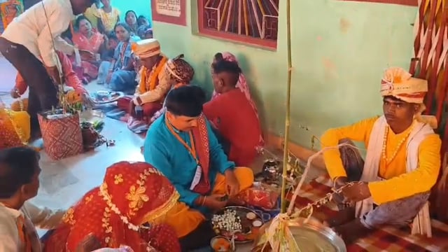 देवखत महर्षि वाल्मीकि सेवा संस्थान में क्षेत्र के आठ निर्धन गरीब कन्याओं का कराया सामूहिक विवाह