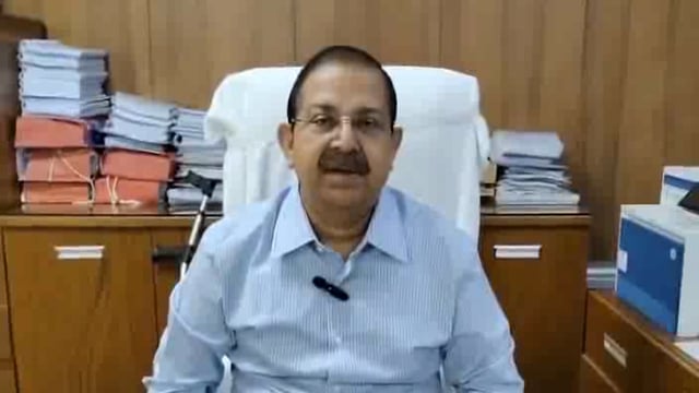 ग्रेटर नोएडा से मिली जानकारी के अनुसार, यमुना प्राधिकरण के सीईओ अरुणवीर सिंह ने बताया कि जेवर एयरपोर्ट का सिविल एवं कंस्ट्रक्शन कार्य सफलतापूर्वक पूरा कर लिया गया है।
बकास की रिपोर्ट प्राप्त होने के बाद, DGCA से लाइसेंस प्राप्ति के लिए आवेदन किया जाएगा। इस परियोजना का निरीक्षण मुख्य सचिव ने भी किया है। एयरपोर्ट के शीघ्र संचालन की उम्मीद जताई जा रही है।