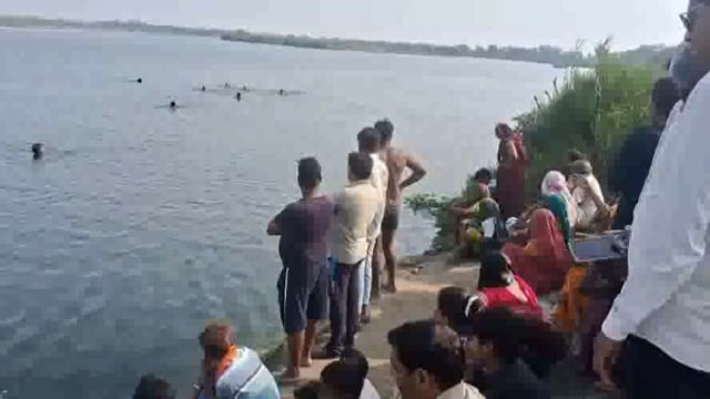 यमुना नहाने गया 18 वर्षीय लड़का यमुना नदी में डूबा परिवार में मचा कोहराम