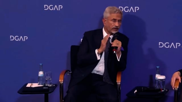 बर्लिन: विदेश मंत्री डॉ. एस. जयशंकर ने जर्मन काउंसिल ऑन फॉरेन रिलेशंस में पहलगाम आतंकी हमले और ऑपरेशन सिंदूर पर बात की#International