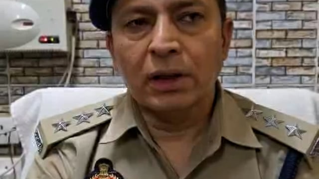 थाना वृन्दावन क्षेत्रान्तर्गत दो पक्षों में हुयी मारपीट के सम्बन्ध में पुलिस उपाधीक्षक सदर मथुरा द्वारा दी गयी जानकारी