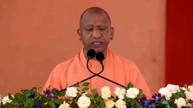 उत्तर प्रदेश के मुख्यमंत्री योगी आदित्यनाथ ने कहा है कि आज उत्तर प्रदेश का ऊर्जा उत्पादन एक नए उदाहरण के रूप में सामने आ रहा है। उन्होंने ऊर्जा क्षेत्र में राज्य की प्रगति और उपलब्धियों को लेकर गर्व जताया।#politics