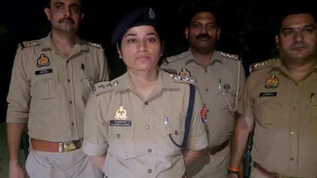 31 /5/ 2025 को थाना रकाबगंज पुलिस टीम द्वारा नई की मंडी चेकिंग करते हुए अभियुक्त से मुठभेड़ की वारदात