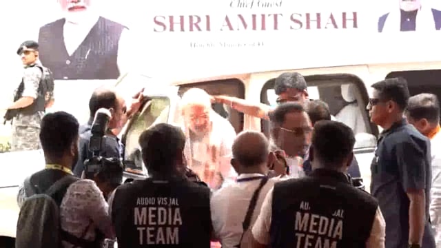 गृह मंत्री अमित शाह ने कोलकाता के न्यू टाउन में केंद्रीय फोरेंसिक विज्ञान प्रयोगशाला के नए भवन का उद्घाटन किया#politics