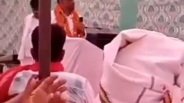 समाजवादी पार्टी के बदायूं जिला अध्यक्ष आशीष यादव के विवादित बयान ने राजनीतिक माहौल गर्मा दिया है। आशीष यादव ने कहा, 