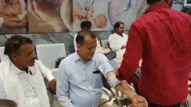 डॉ बबुआ के दूसरी पुण्यतिथि पर लगा मेगा कैंप,सैकड़ो मरीज का हुआ निःशुल्क उपचार एवं परीक्षण