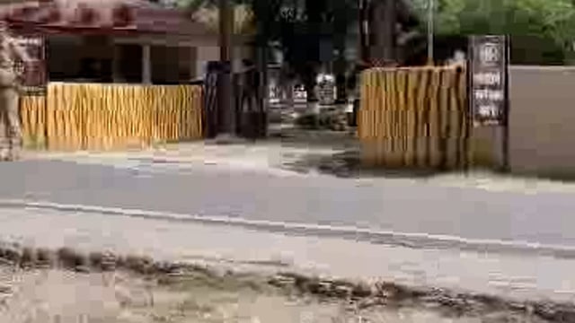 पालिया के पाण्डेय बाबा देवस्थान पर लगे वाटर कूलर हुए खराब