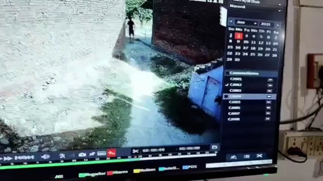 दबंग युवक द्वारा अवैध असलहे से शराब के दुकानदार को धमकाने का वीडियो वायरल, पुलिस गिरफ्तार कर,कार्यवाही में जुटी