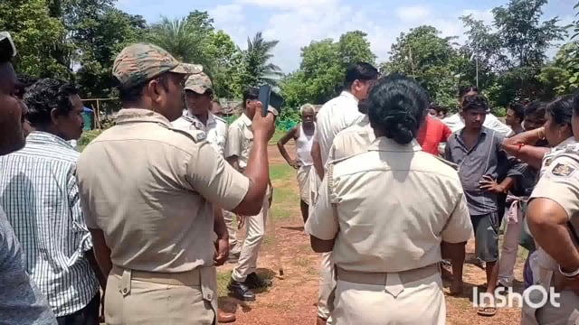 ବାରିପଦା ,ରଙ୍ଗା ମାଟିଆ ରେ ଜମି ମାପ କୁ ନେଇ ଧମାସାନ ।